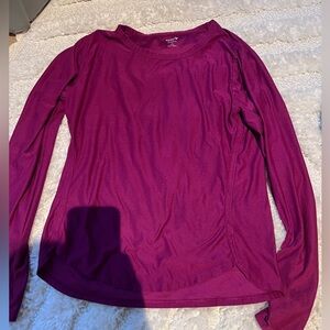 Old navy cloud motion long sleeve shirt